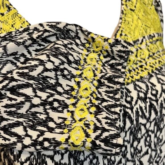 THML Embroidered Blouse Black and White with Neon Yellow Detail Size Medium - Picture 3 of 10